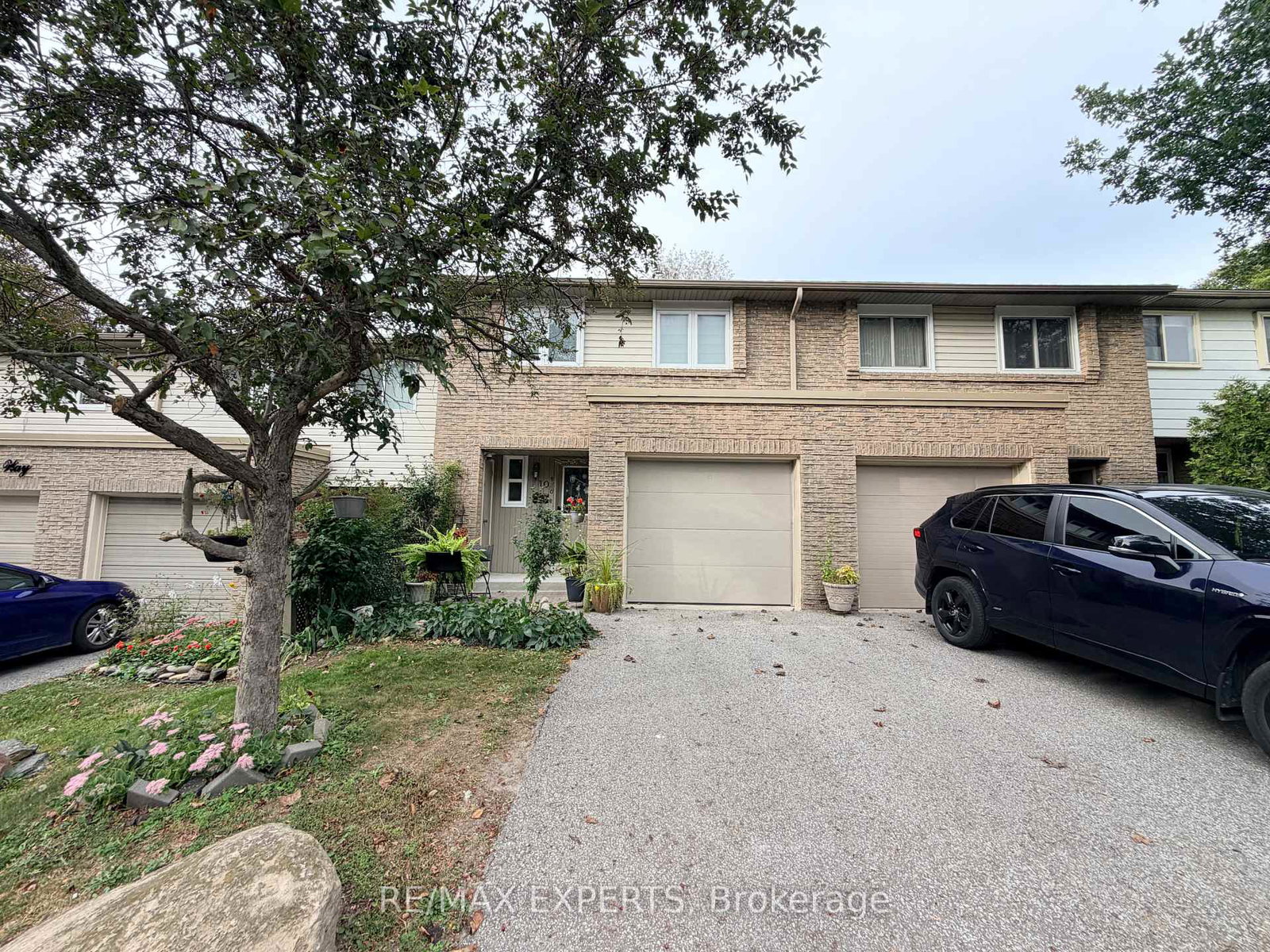 10-knightsbridge-way-markham-ontario-n13823408