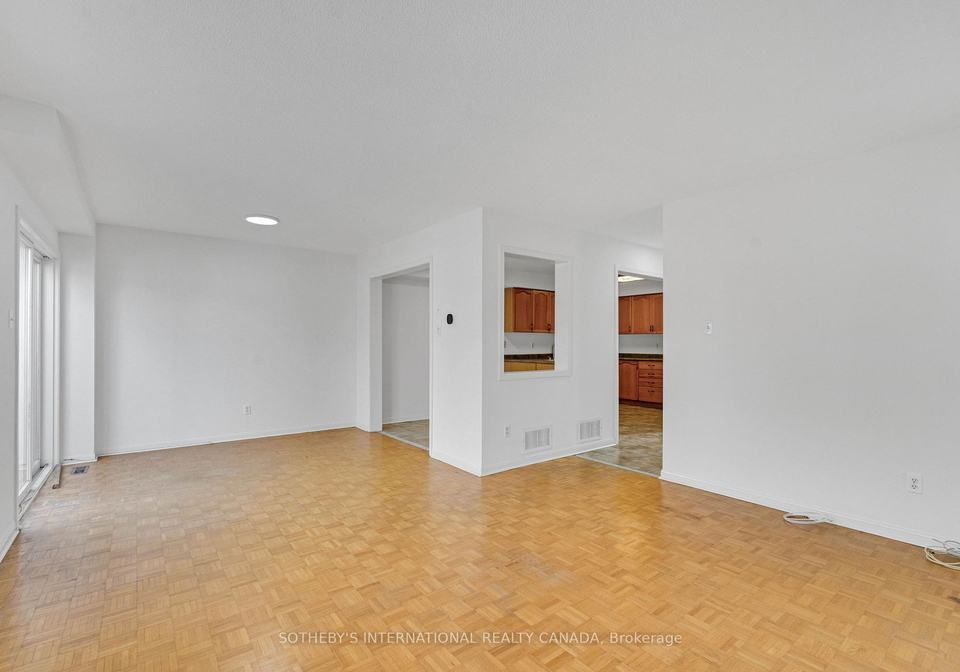 94-formosa-drive-richmond-hill-ontario-n13823544