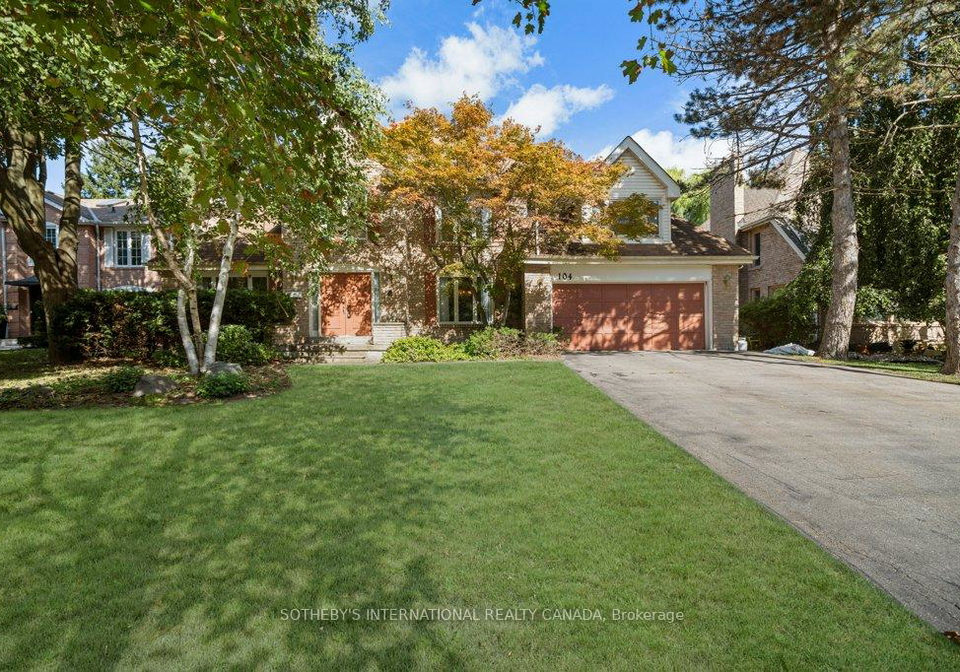 104-cambridge-crescent-richmond-hill-ontario-n13823680