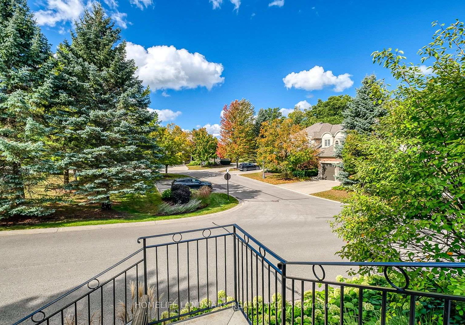 153-britton-trail-aurora-ontario-n13823716