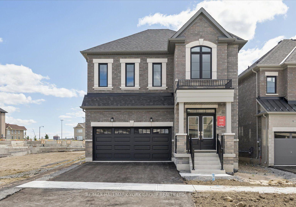 278-walter-english-drive-east-gwillimbury-ontario-n13823818