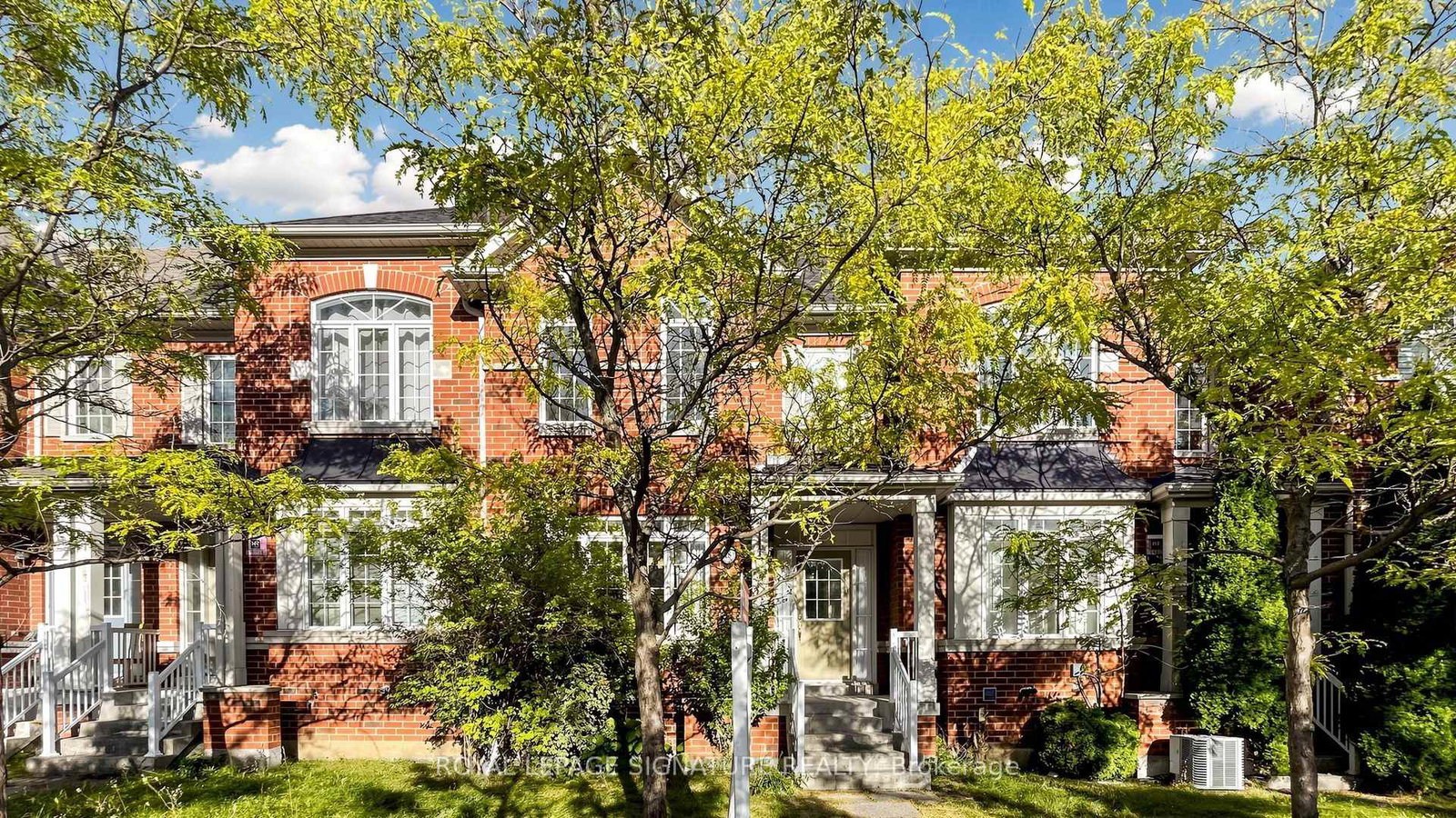 18-montagues-lane-markham-ontario-n13823942