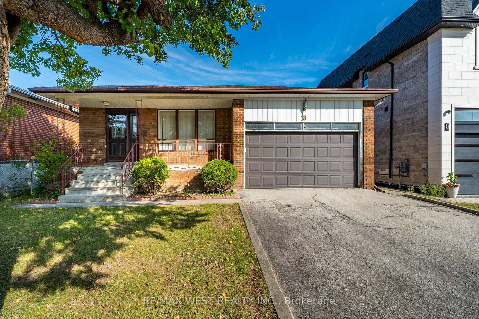 18-pheasant-valley-court-markham-ontario-n13824068