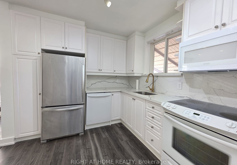 274-mcconvey-drive-richmond-hill-ontario-n13824118
