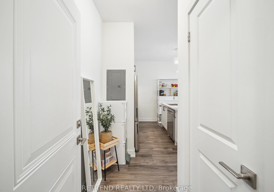 1-bond-crescent-richmond-hill-ontario-n13825952