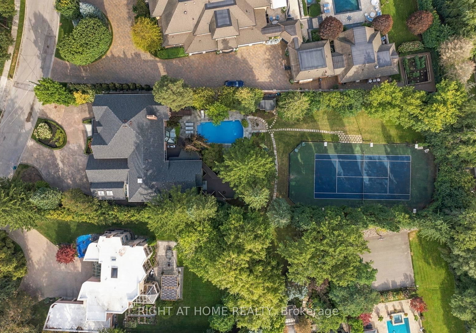 23-bryson-drive-richmond-hill-ontario-n13826246