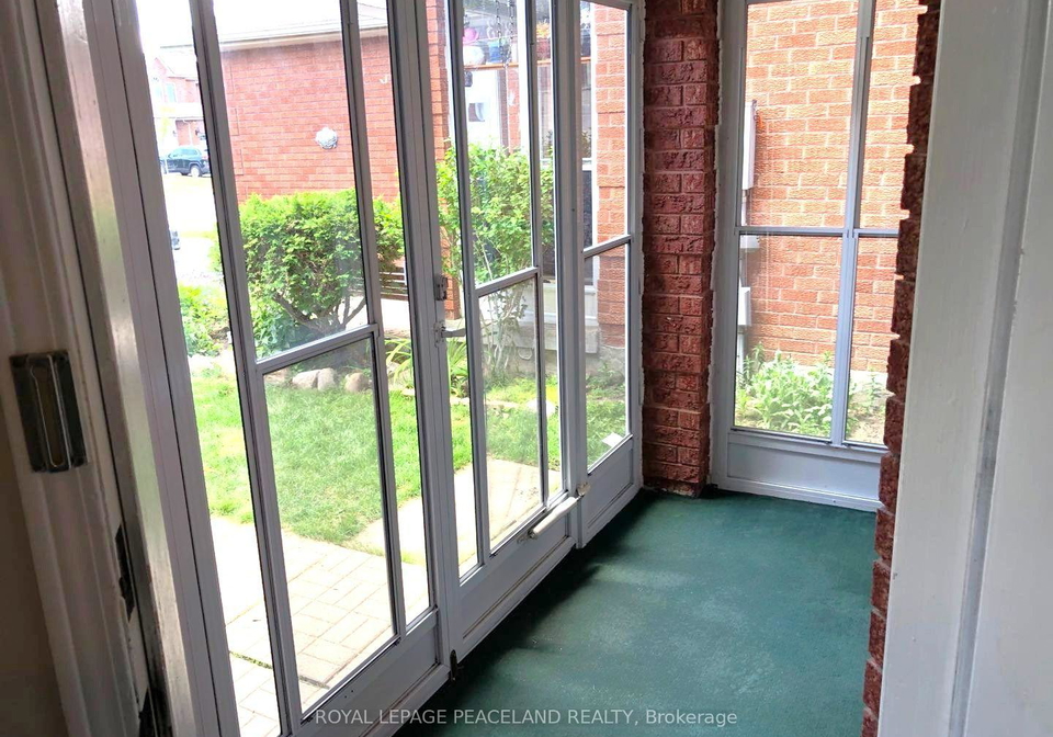 375-pickering-crescent-newmarket-ontario-n13826992