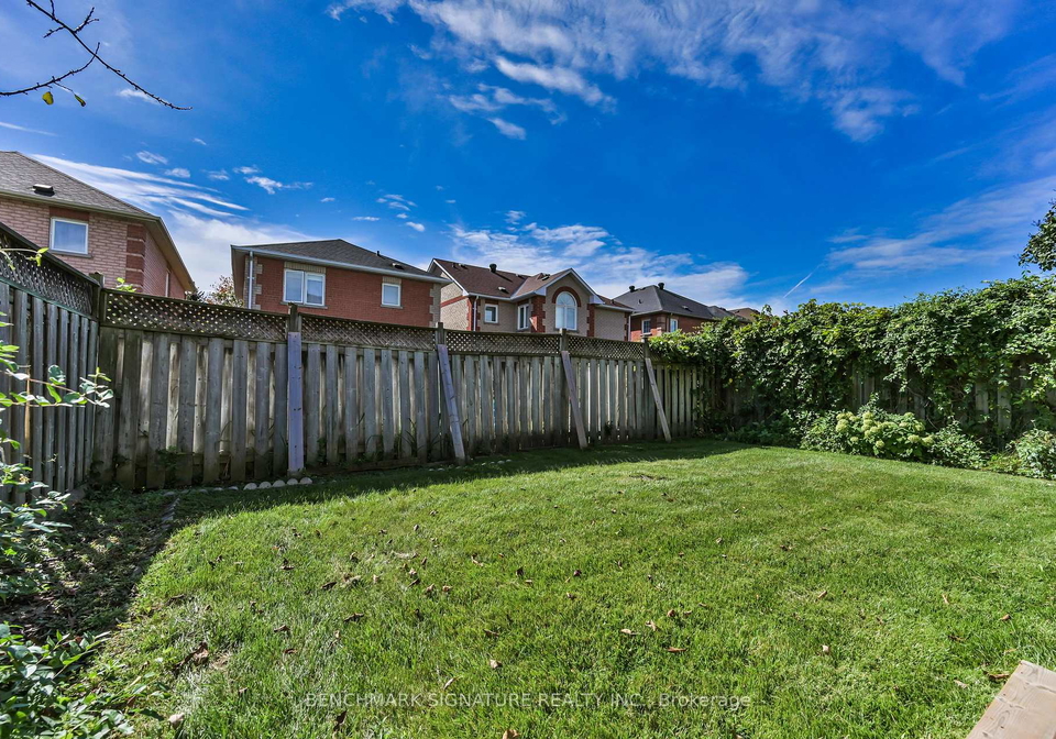27-avenida-street-markham-ontario-n13827020