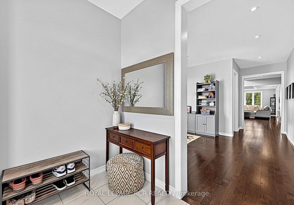 52-hackett-street-east-gwillimbury-ontario-n13827506