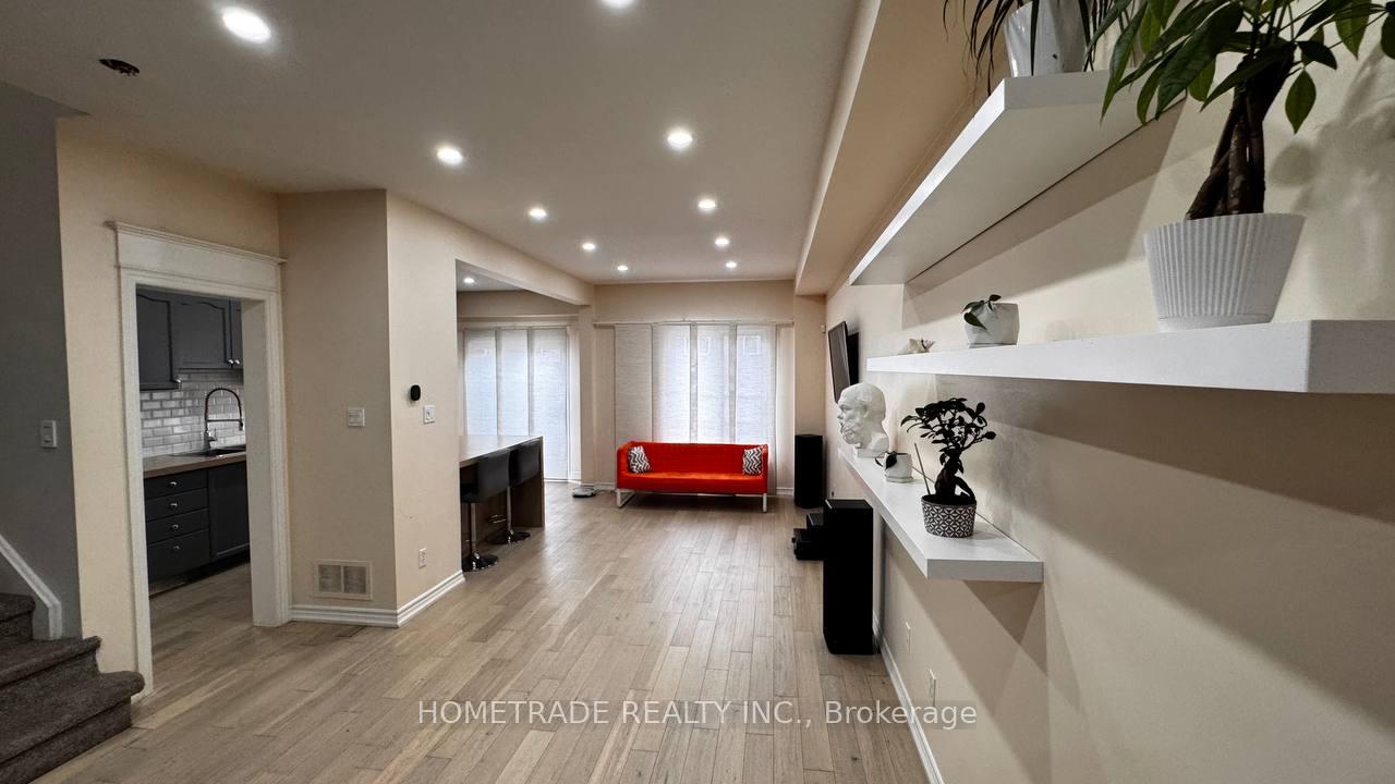 231-denise-circle-newmarket-ontario-n13827534