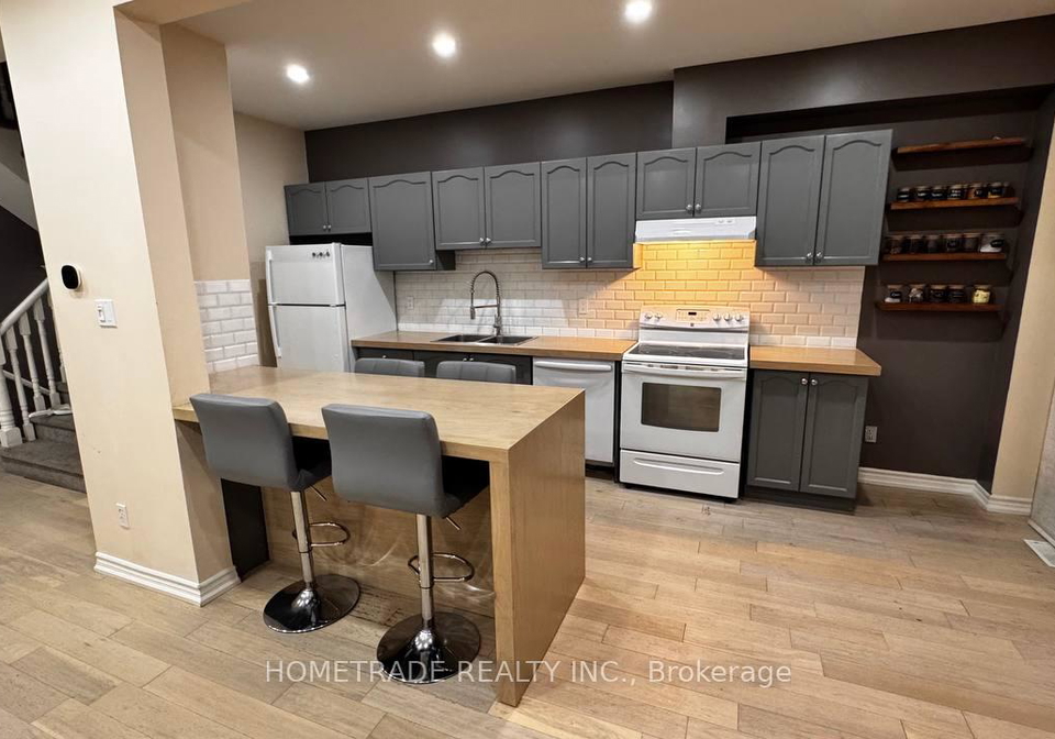 231-denise-circle-newmarket-ontario-n13827534
