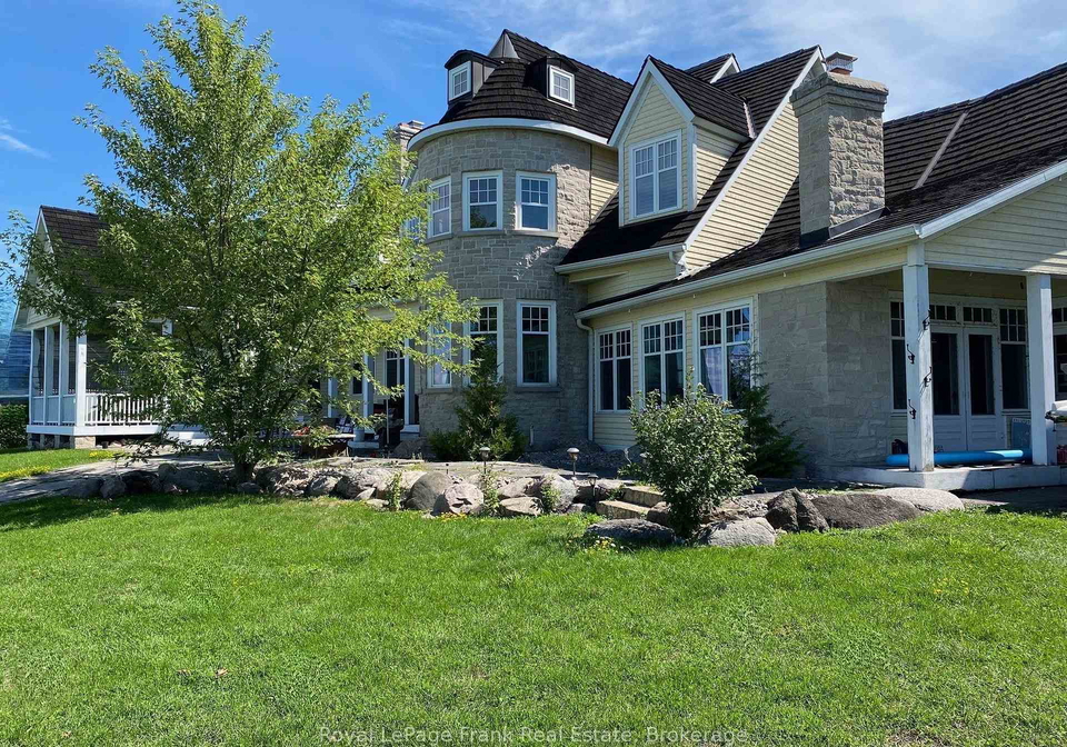 136-lake-drive-e-georgina-ontario-n13827762
