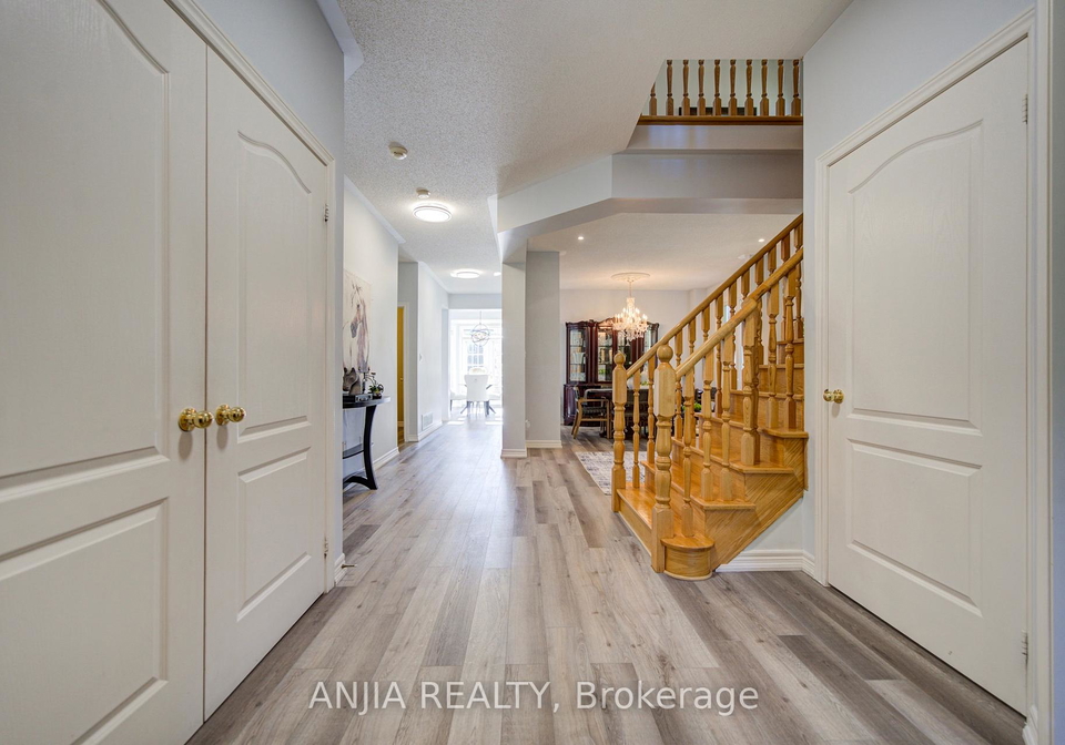 16-forest-manor-place-markham-ontario-n13828054
