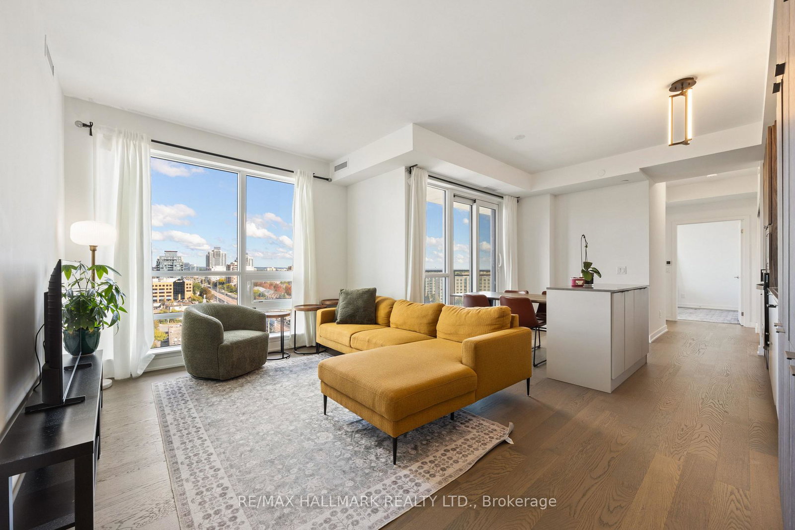 8888-yonge-street-richmond-hill-ontario-n13828270