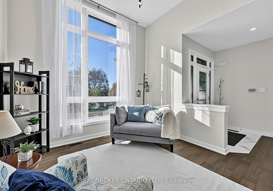 20-birkdale-place-newmarket-ontario-n13828494