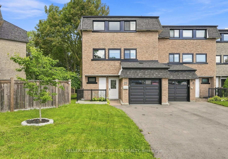 32-henderson-drive-aurora-ontario-n13828688