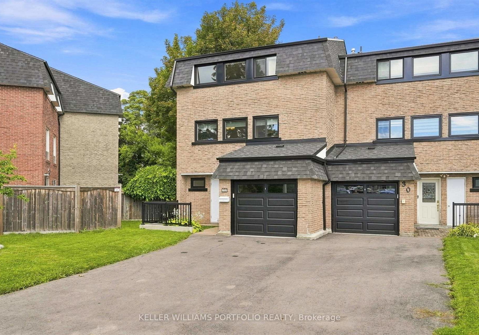 32-henderson-drive-aurora-ontario-n13828688