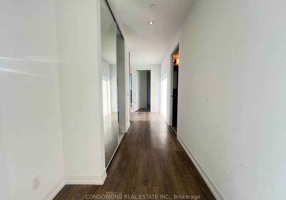 5-buttermill-avenue-vaughan-ontario-n13829114