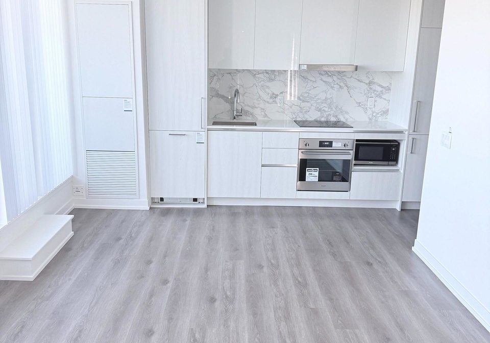 225-commerce-street-vaughan-ontario-n13829686