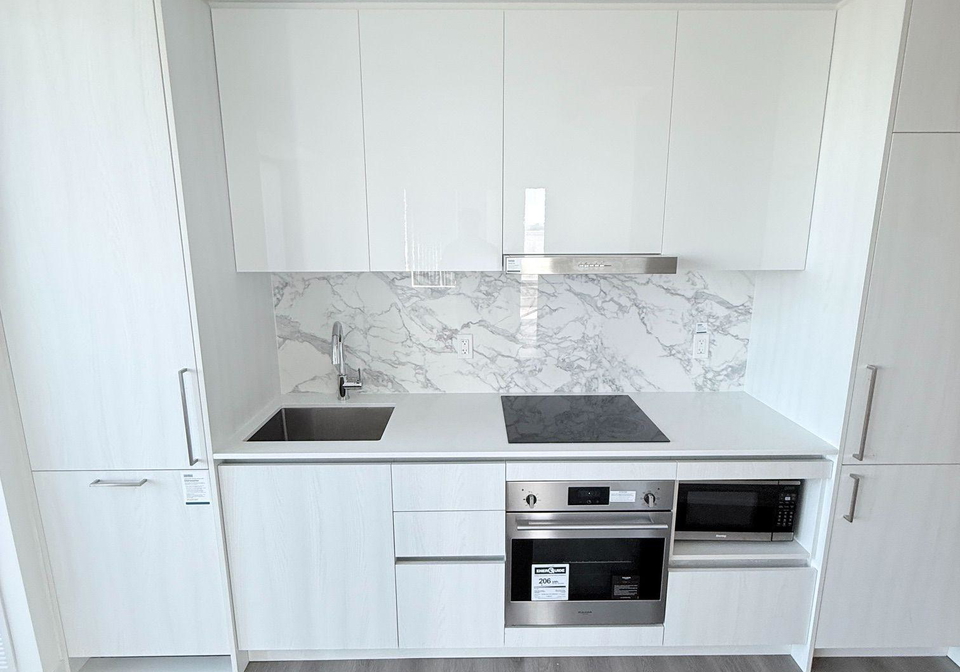 225-commerce-street-vaughan-ontario-n13829686