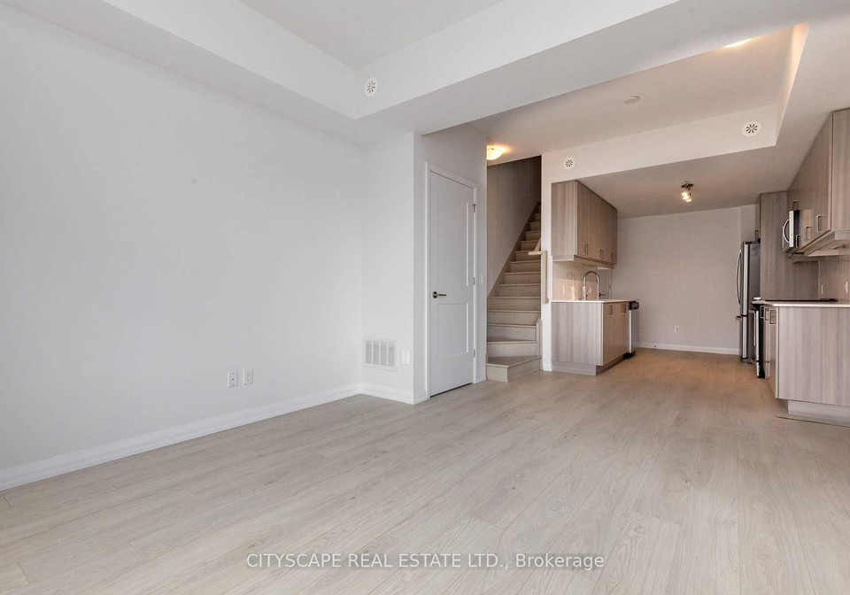 1010-portage-parkway-vaughan-ontario-n13830006
