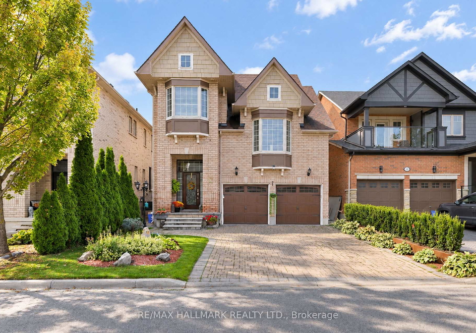 16-braehead-drive-richmond-hill-ontario-n13830156