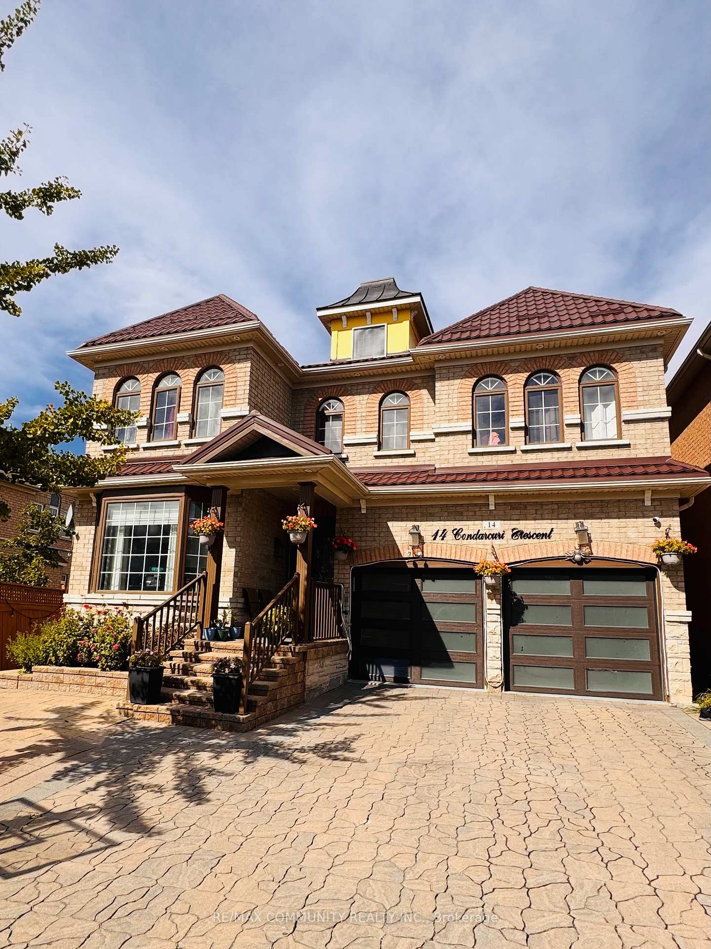 14-condarcuri-crescent-markham-ontario-n13831100