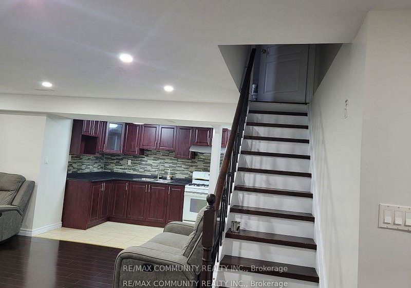 14-condarcuri-crescent-markham-ontario-n13831100