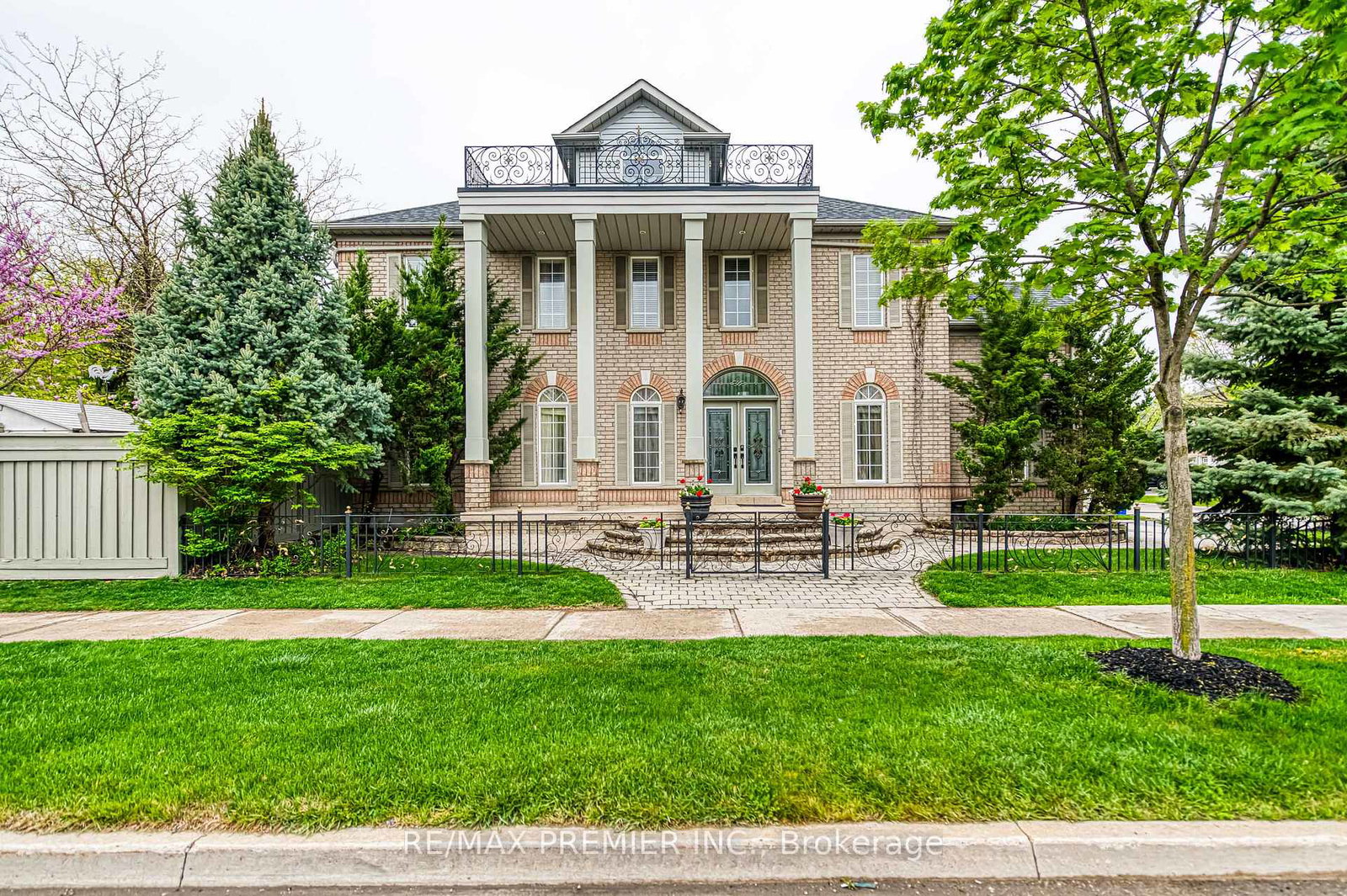 1-johnswood-crescent-vaughan-ontario-n13831166