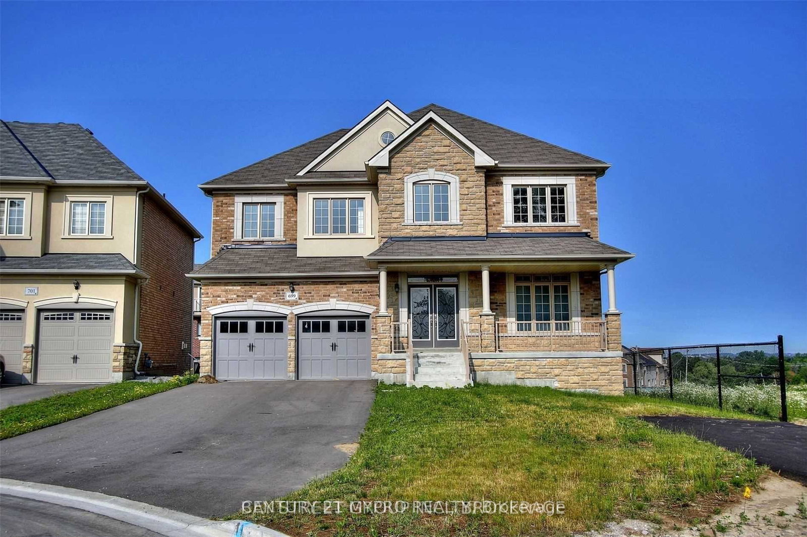 699-mee-place-newmarket-ontario-n13831410