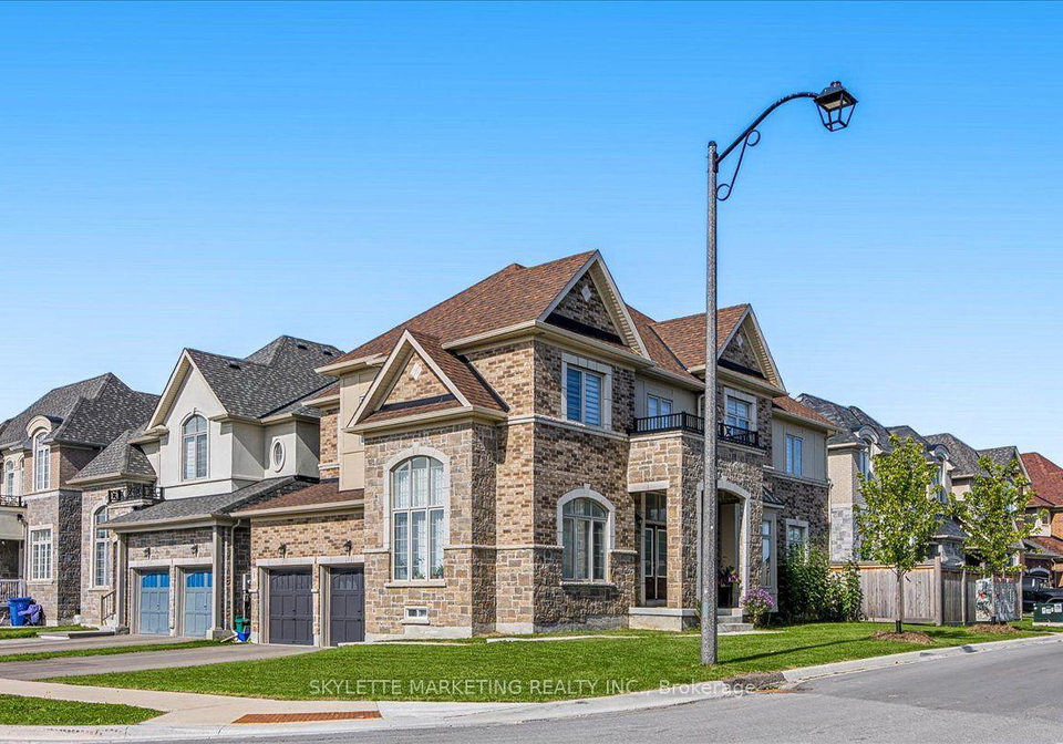 1-cranley-road-east-gwillimbury-ontario-n13831540