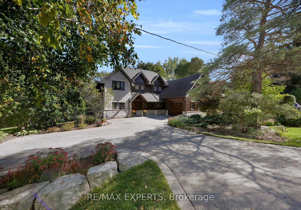 65-john-street-king-ontario-n13831846