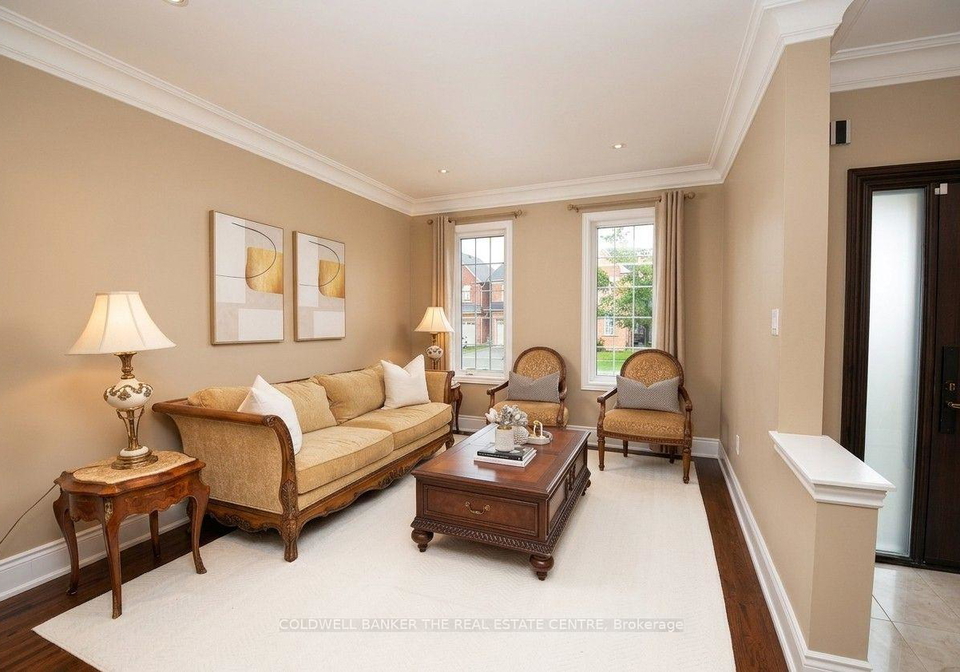 304-tower-hill-road-richmond-hill-ontario-n13831874