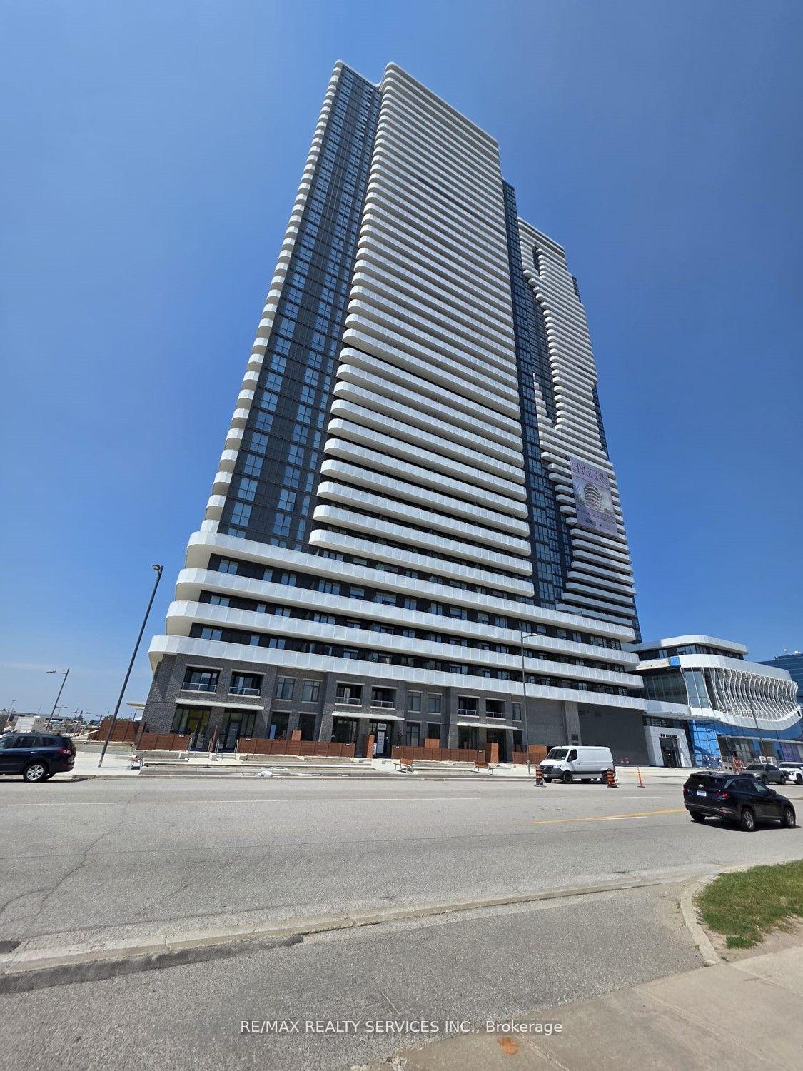8-interchange-way-vaughan-ontario-n13831884