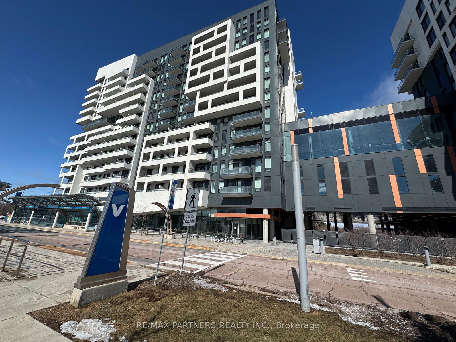 10-rouge-valley-drive-w-markham-ontario-n13832188
