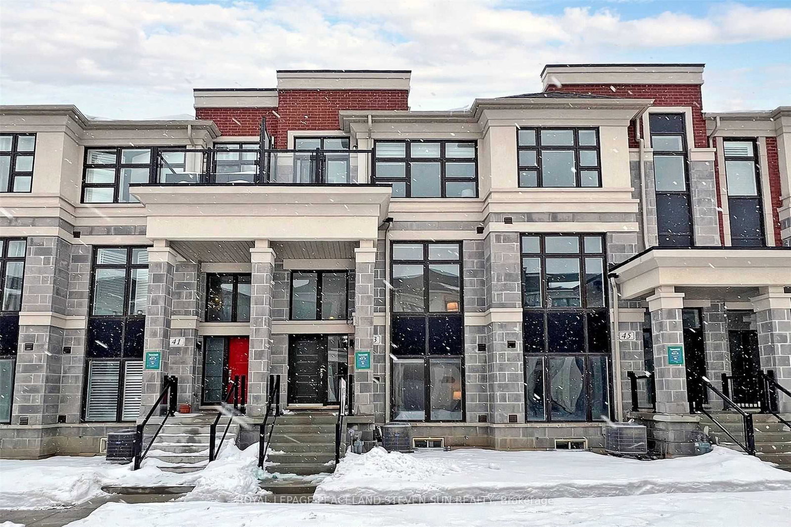 43-wuhan-lane-markham-ontario-n13832856