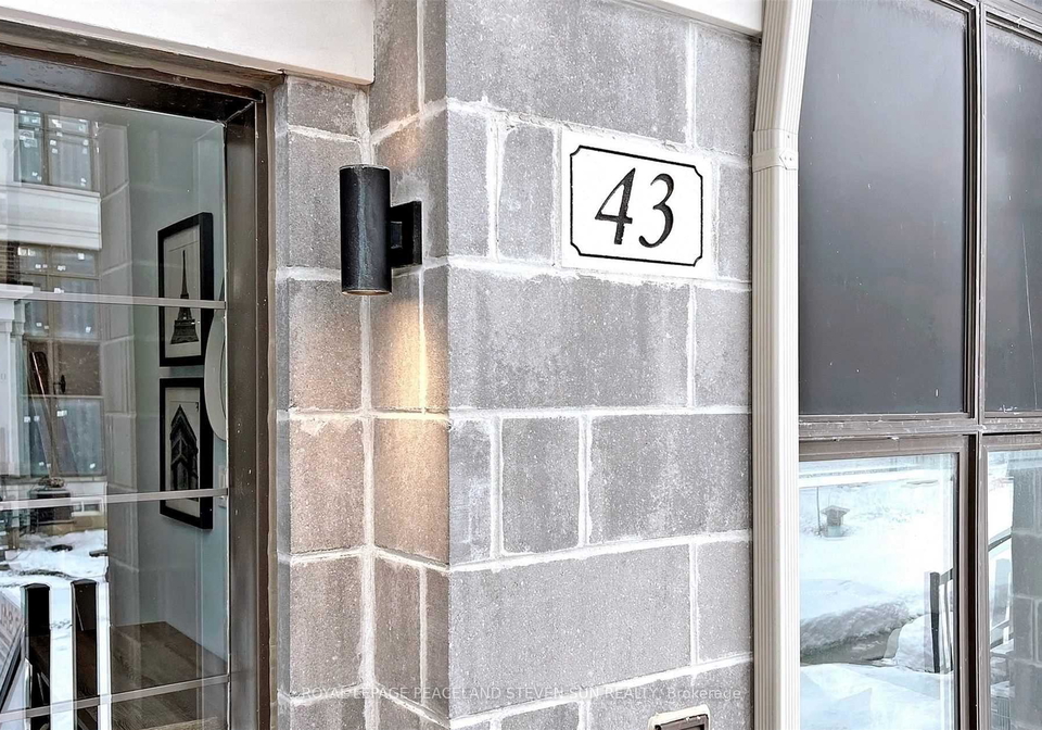 43-wuhan-lane-markham-ontario-n13832856