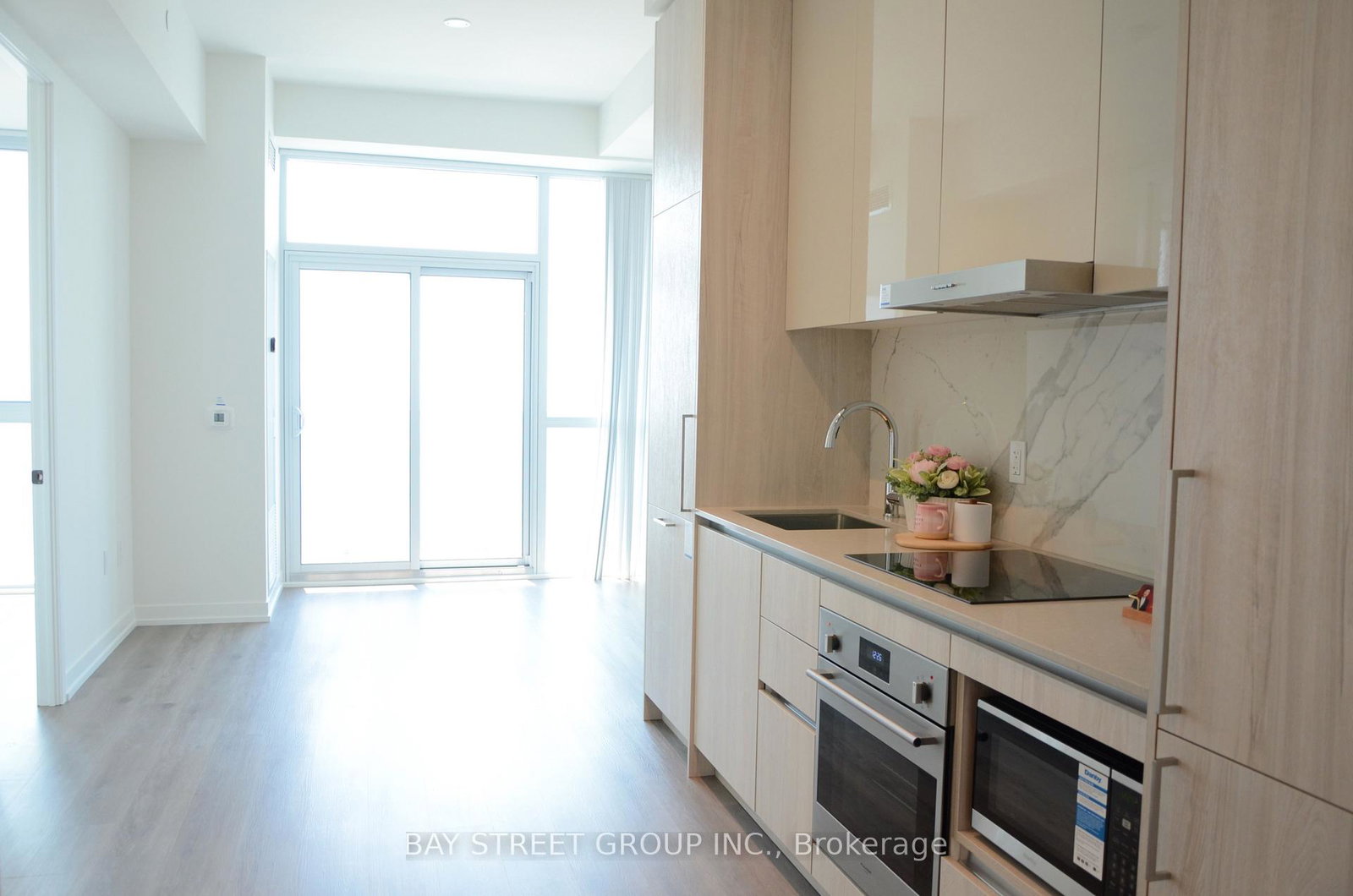 225-commerce-street-vaughan-ontario-n13832870