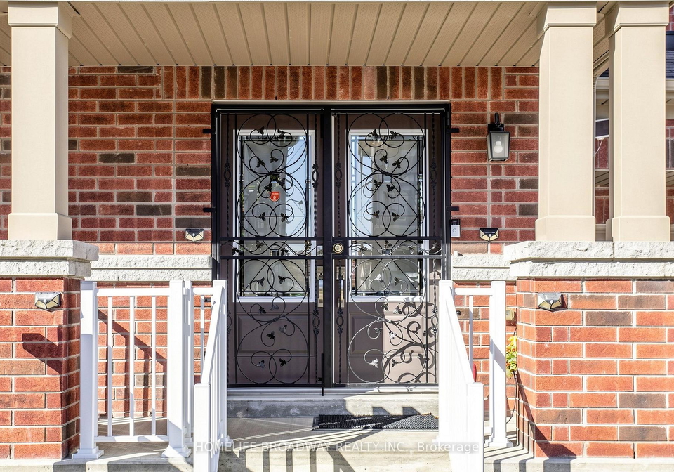 112-ness-drive-richmond-hill-ontario-n13833002