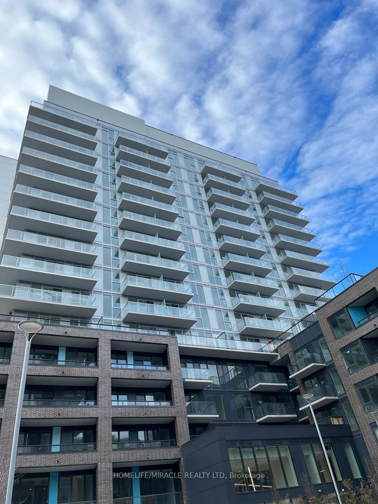 185-deerfield-road-newmarket-ontario-n13833056