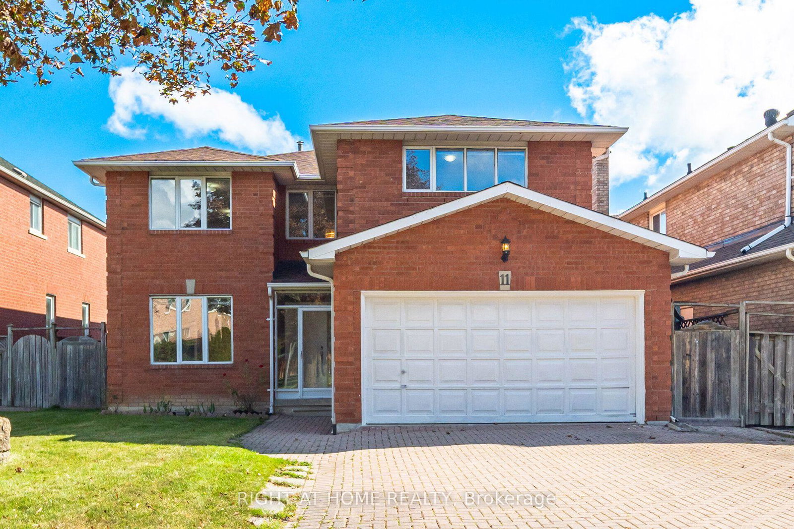 11-lynda-mcneil-place-markham-ontario-n13833692