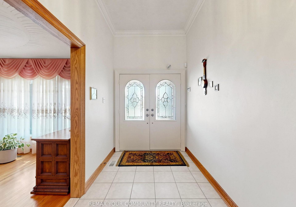 35-may-avenue-richmond-hill-ontario-n13834234
