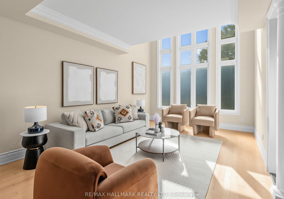 8-ridgley-court-richmond-hill-ontario-n13834520