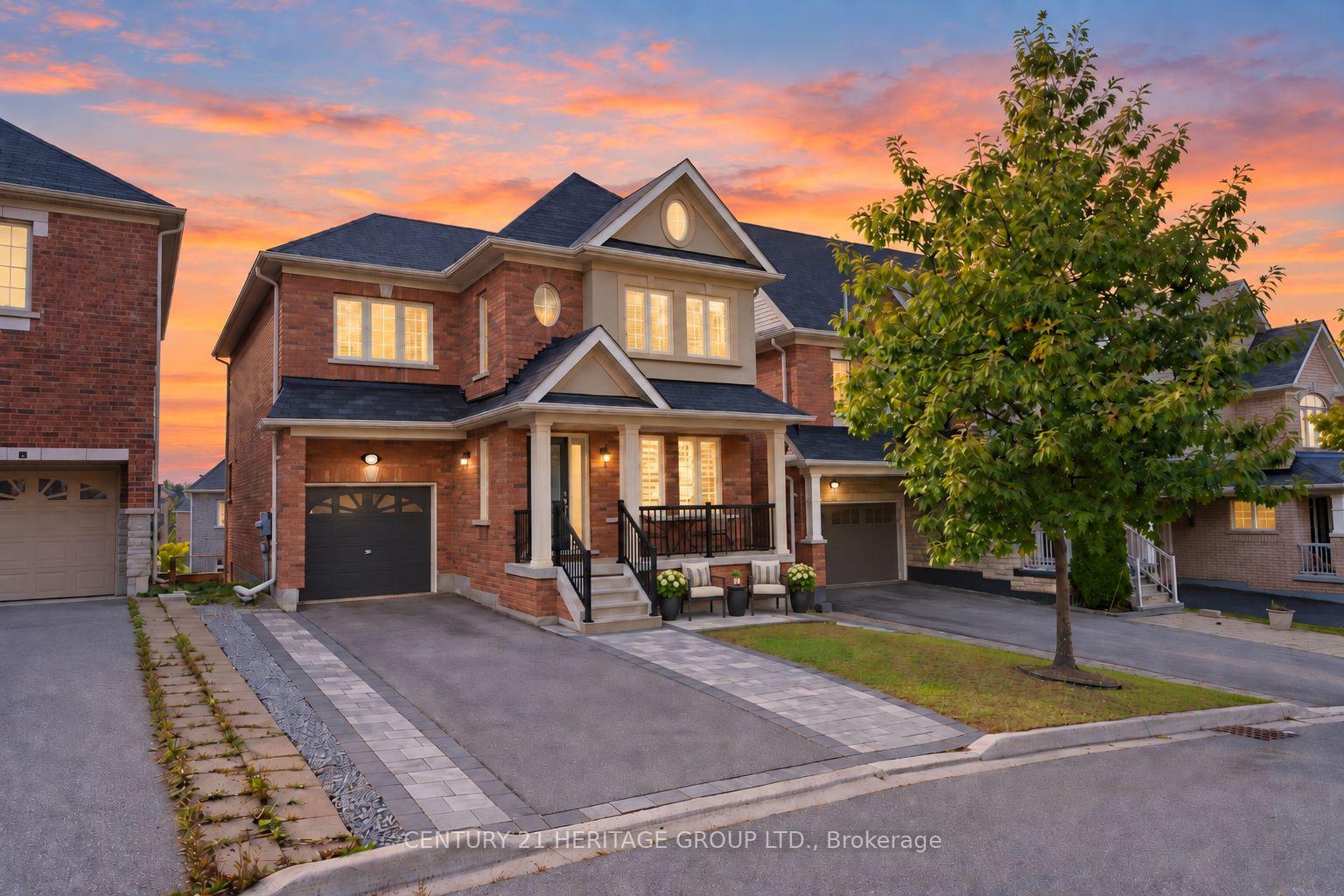 244-gord-clelland-gate-newmarket-ontario-n13836754