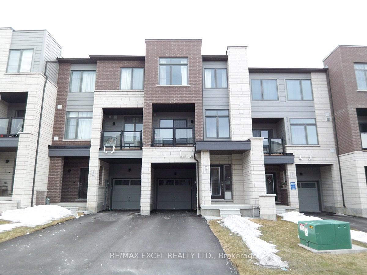 251-vivant-street-newmarket-ontario-n13837010