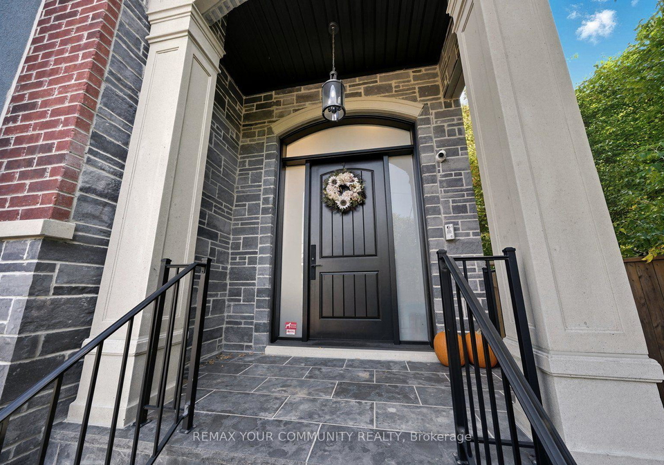 47-hall-street-richmond-hill-ontario-n13837022