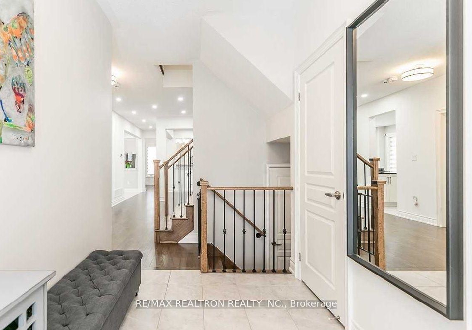 17-larkfield-crescent-east-gwillimbury-ontario-n13837220