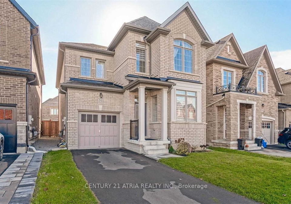 51-temple-avenue-east-gwillimbury-ontario-n13837314