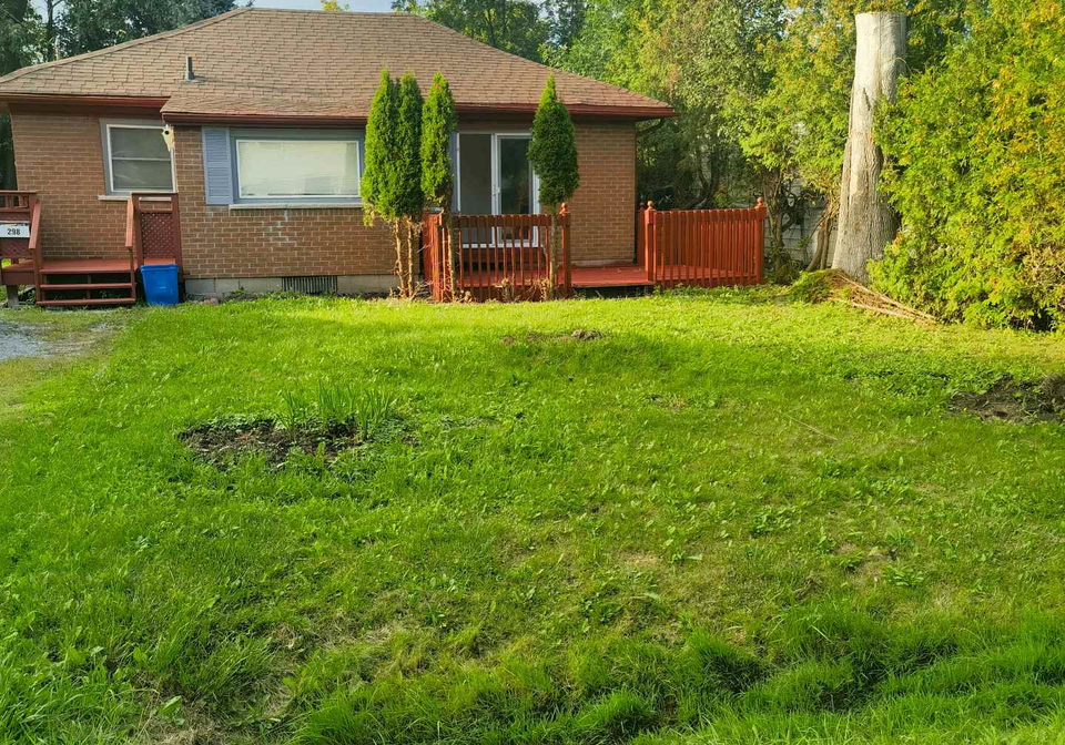 298-lakeview-boulevard-georgina-ontario-n13837320