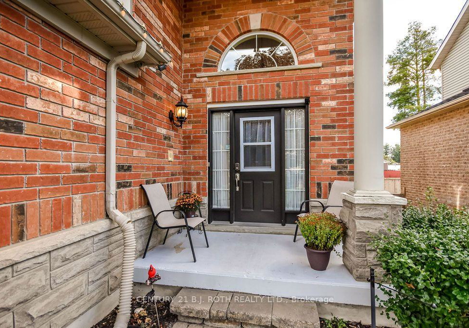 21-armeda-clow-crescent-essa-ontario-n13837608
